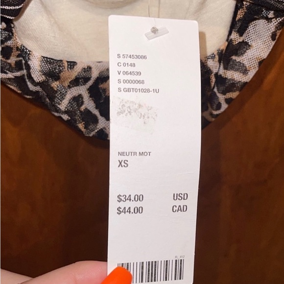 Urban Outfitters Cheetah Halter Tank - Picture 2 of 3